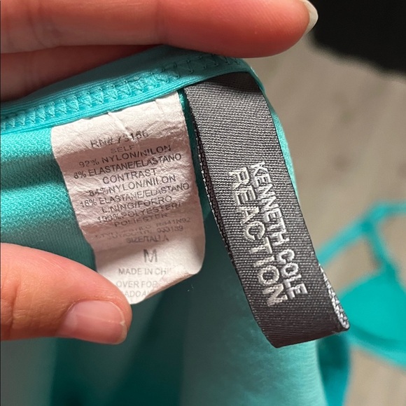 Kenneth Cole Reaction Aqua Swimwear - Picture 2 of 2
